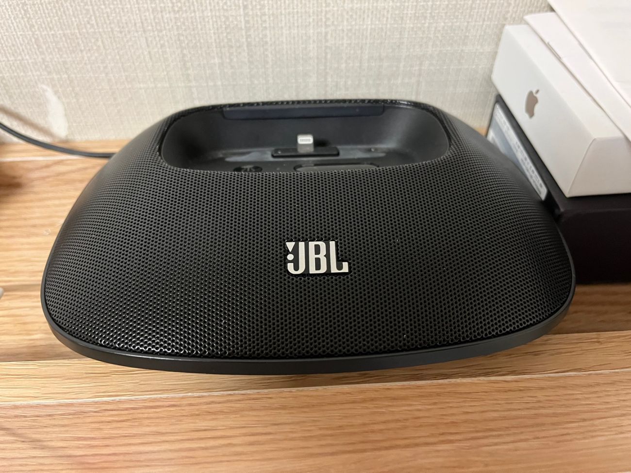 JBL_OnBeatMicro.jpg