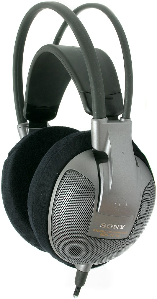 Sony_MDR-CD780.png